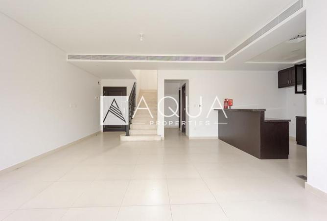 103693710 - Property Image 2