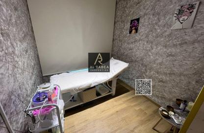 Business Centre - Studio - 3 Bathrooms for rent in Corniche Tower - Ajman Corniche Road - Ajman