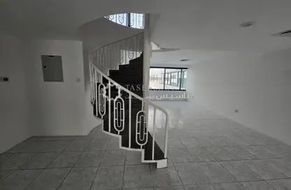 Apartment - 3 Bedrooms - 4 Bathrooms for rent in Al Khaleej Centre Area - Al Raffa - Bur Dubai - Dubai