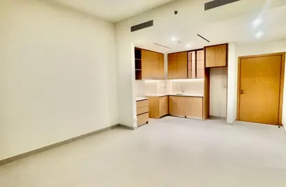 شقة - غرفة نوم - 1 حمام للايجار في برج Park Horizon 2 - بارك هورايزون - دبي هيلز استيت - دبي