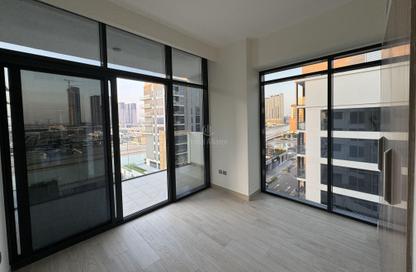 Apartment - 2 Bedrooms - 2 Bathrooms for rent in Azizi RIviera 18 - Azizi Riviera - Meydan One - Meydan - Dubai