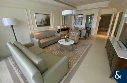 Apartment - 1 Bedroom - 1 Bathroom for sale in Kempinski BLVD - Downtown Dubai - Dubai