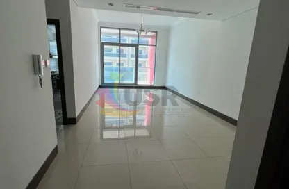 شقة - 2 غرف نوم - 3 حمامات للايجار في برج ويمبلي - مدينة دبي الرياضية - دبي