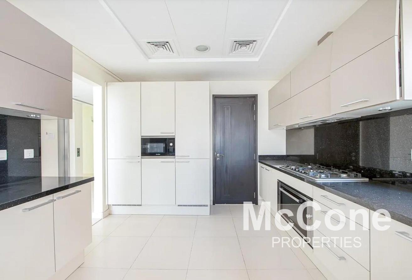 Single Row | Private Pool | Lowest Price photo 4