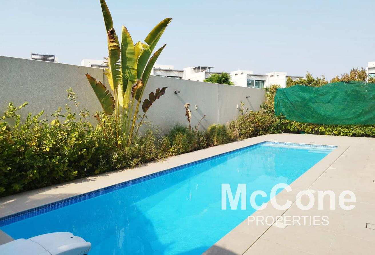 Single Row | Private Pool | Lowest Price photo 5