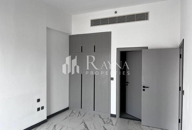 100852447 - Property Image 3