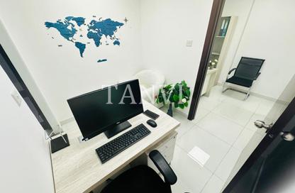 Office Space - Studio - 1 Bathroom for rent in Silver Home Building - Hor Al Anz - Deira - Dubai