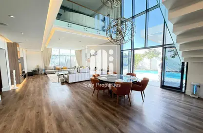 Villa - 4 Bedrooms - 6 Bathrooms for sale in West Yas - Yas Island - Abu Dhabi