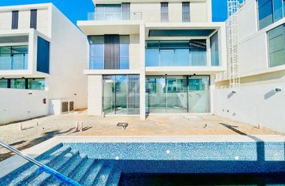 Villa - 5 Bedrooms - 7 Bathrooms for sale in Danah Bay - Al Marjan Island - Ras Al Khaimah