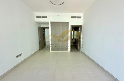 Apartment - 1 Bedroom - 2 Bathrooms for rent in Jumeirah Garden City - Al Satwa - Dubai