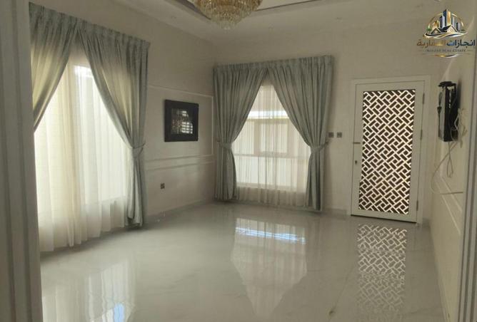 76164940 - Property Image 2