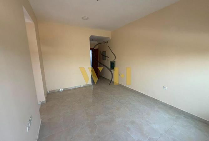 121976408 - Property Image 3