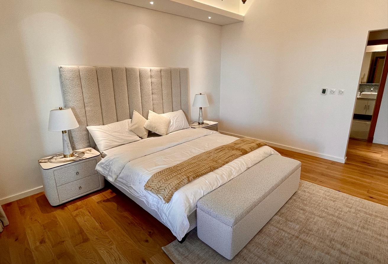 Premium Furnishing | Huge Terrace with Sea view photo 9