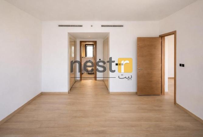 80254478 - Property Image 3