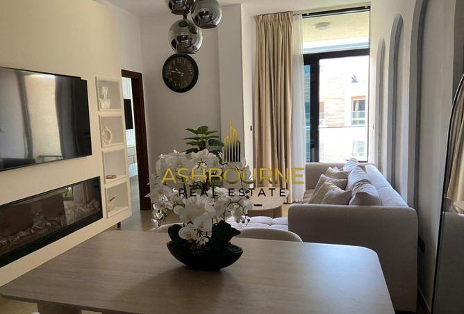 104672081 - Property Image 2