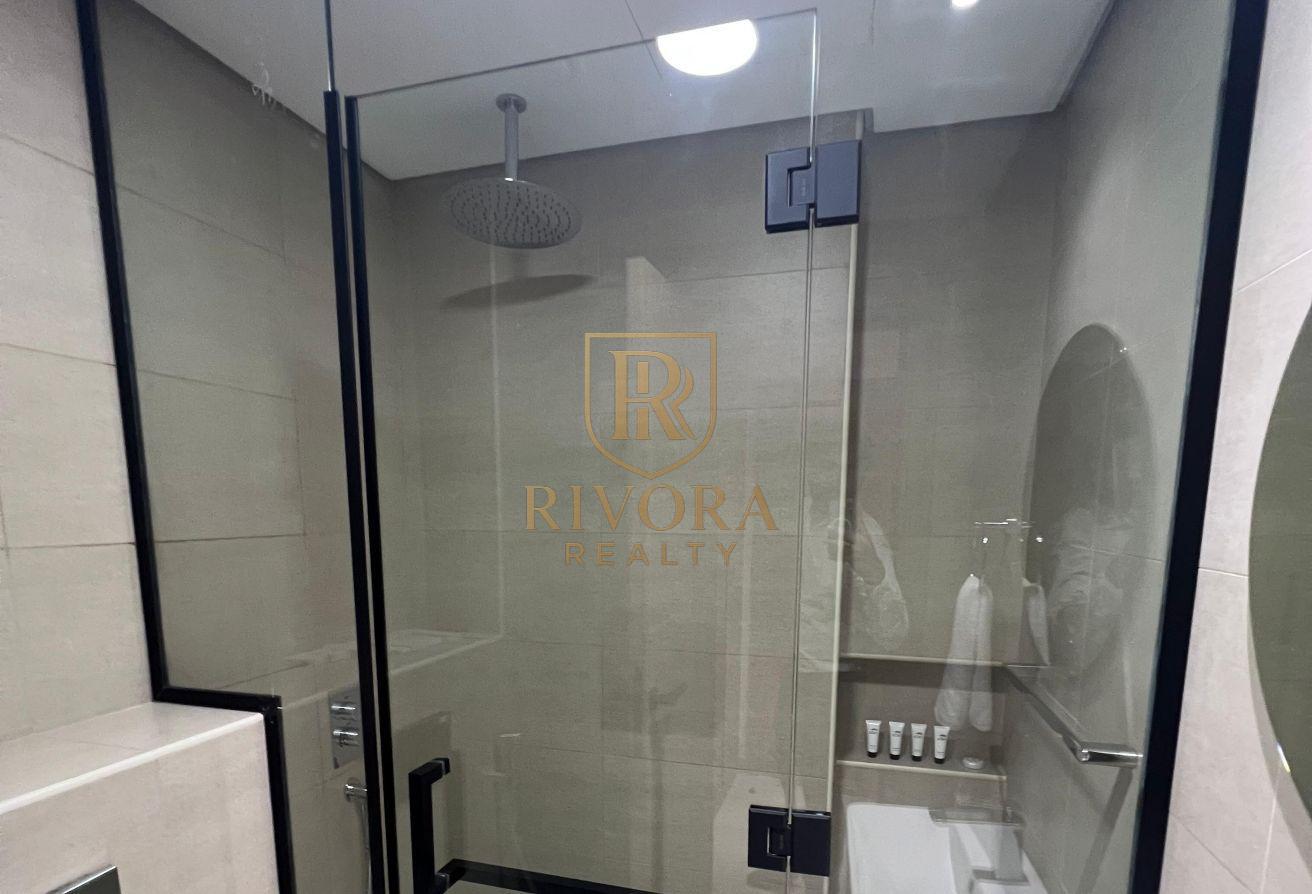 2 BHK I FURNISHED I PRIME LOCATION photo 12