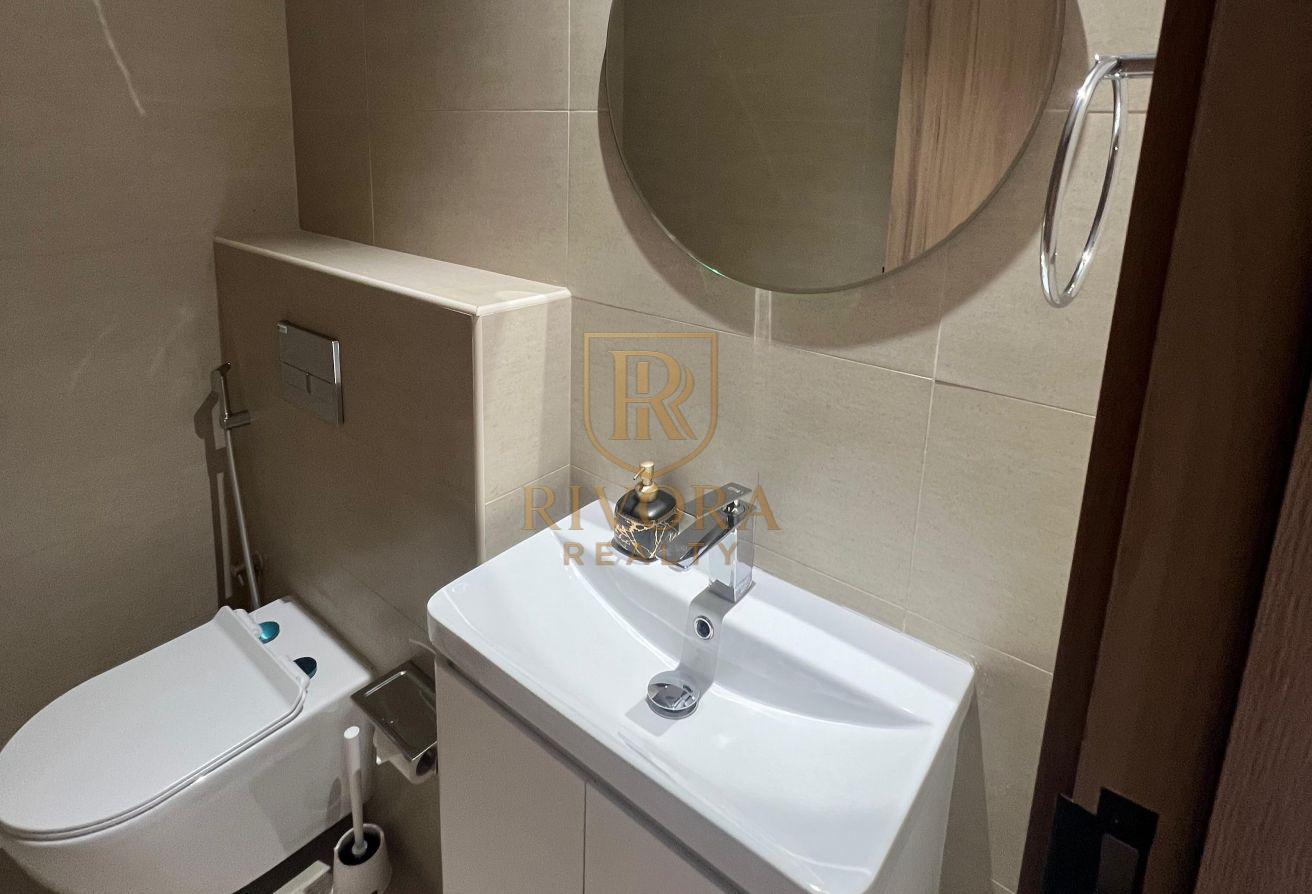 2 BHK I FURNISHED I PRIME LOCATION photo 18