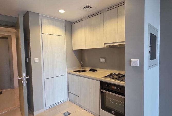 76964928 - Property Image 3