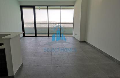 Apartment - 3 Bedrooms - 3 Bathrooms for rent in Al Sail Tower - Al Dana - Al Raha Beach - Abu Dhabi