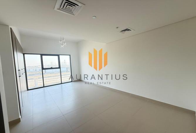 Open View | No Balcony | Big layout