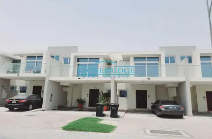 Townhouse - 3 Bedrooms - 3 Bathrooms for rent in Albizia - Damac Hills 2 - Dubai