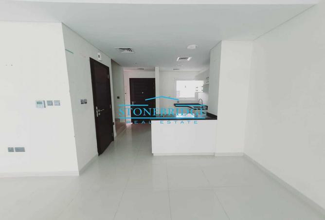 83217322 - Property Image 2