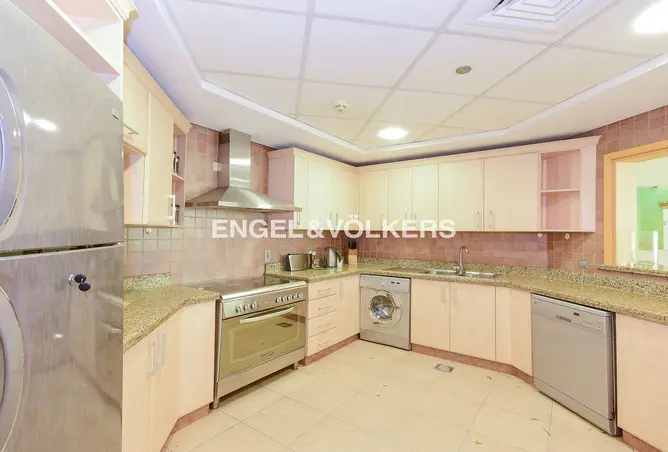 152353171 - Property Image 3