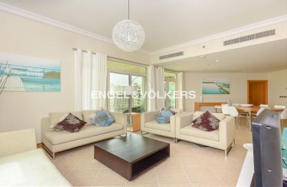 Apartment - 3 - 4 for rent in Al Das - Shoreline Apartments - Palm Jumeirah - Dubai