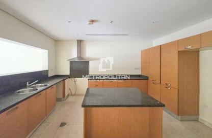 Villa - 3 - 4 for rent in Dubai Style - North Village - Al Furjan - Dubai