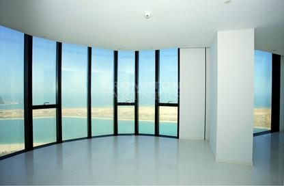 Apartment - 3 Bedrooms - 3 Bathrooms for rent in Burj Mohammed Bin Rashid at WTC - Corniche Road - Abu Dhabi