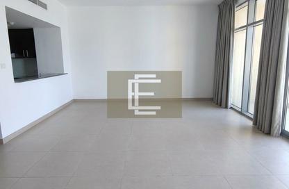 Apartment - Studio - 1 for rent in Dubai Wharf Tower 2 - Dubai Wharf - Al Jaddaf - Dubai