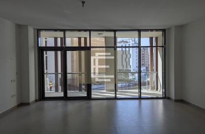 Apartment - Studio - 1 for rent in Dubai Wharf Tower 2 - Dubai Wharf - Al Jaddaf - Dubai Apartment - Studio - 1 for rent in Dubai Wharf Tower 2 - Dubai Wharf - Al Jaddaf - Dubai