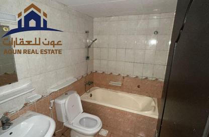 Apartment - 2 Bedrooms - 3 Bathrooms for rent in Safia Tower - Al Majaz 3 - Al Majaz - Sharjah Apartment - 2 Bedrooms - 3 Bathrooms for rent in Safia Tower - Al Majaz 3 - Al Majaz - Sharjah