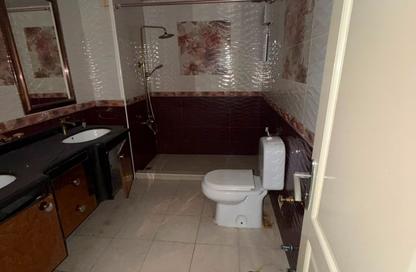 Apartment - 3 Bedrooms - 4 Bathrooms for sale in New Al Taawun Road - Al Taawun - Sharjah