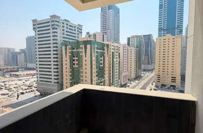 شقة - 3 غرف نوم - 4 حمامات للبيع في شارع التعاون الجديد - التعاون - الشارقة