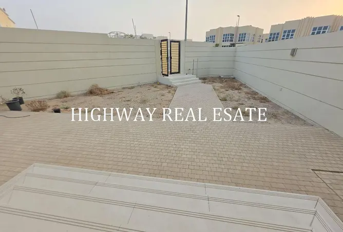 152820943 - Property Image 2