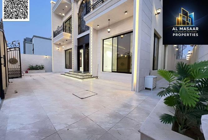 73111849 - Property Image 3