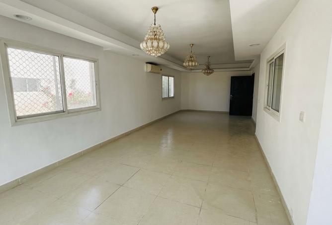 145087301 - Property Image 3