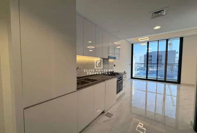155578207 - Property Image 3