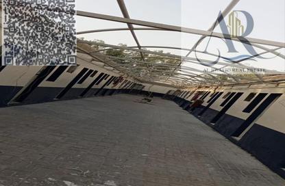 Labor Camp - Studio - 7+ Bathrooms for rent in Al Sajaa S - Al Sajaa - Sharjah