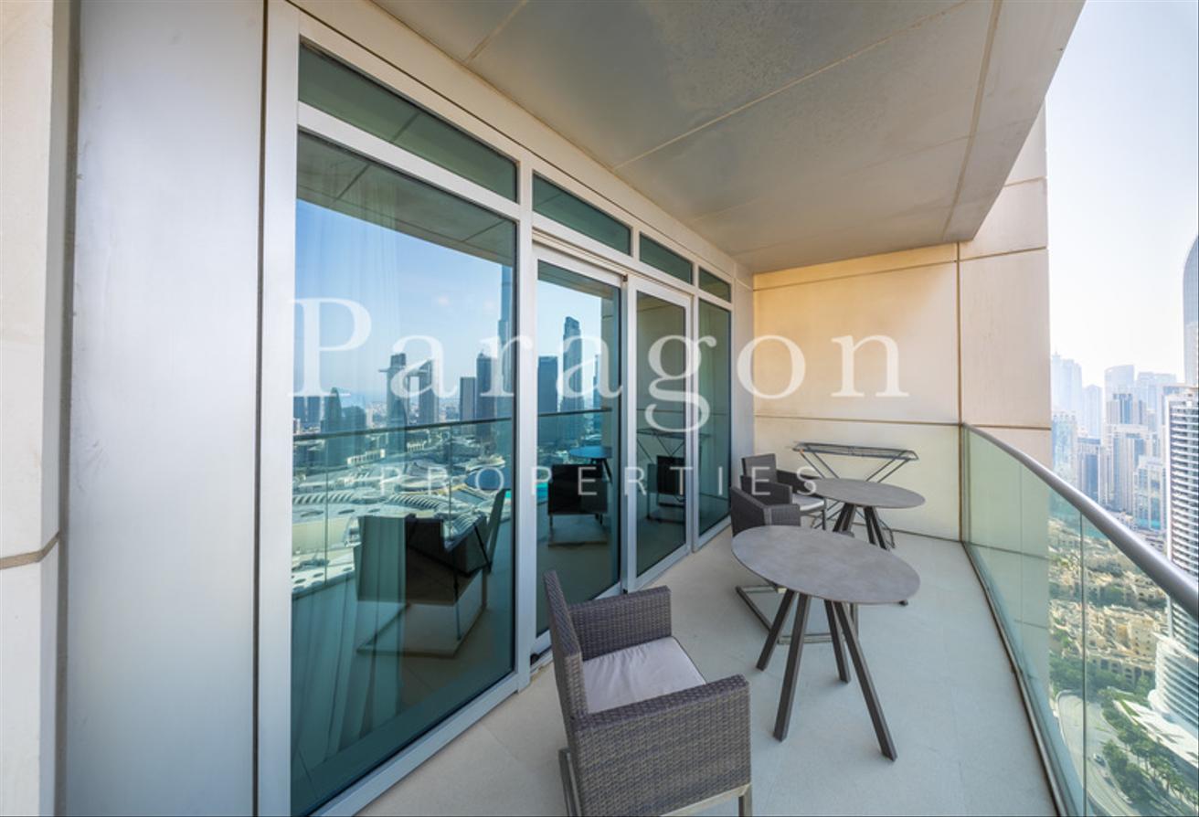 Burj View | Elegant Living | Prime Location photo 16