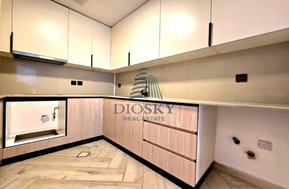 Apartment - 1 Bedroom - 2 Bathrooms for rent in Empire Residence - District 17 - Jumeirah Village Circle - Dubai