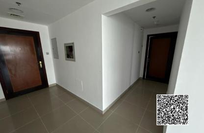 شقة - 2 غرف نوم - 2 حمامات للايجار في برج الكورنيش - طريق كورنيش عجمان - عجمان شقة - 2 غرف نوم - 2 حمامات للايجار في برج الكورنيش - طريق كورنيش عجمان - عجمان