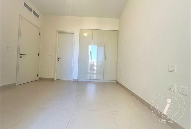 111420738 - Property Image 3