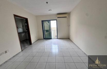 Apartment - Studio - 1 Bathroom for rent in Mankhool Building - Al Mankhool - Bur Dubai - Dubai