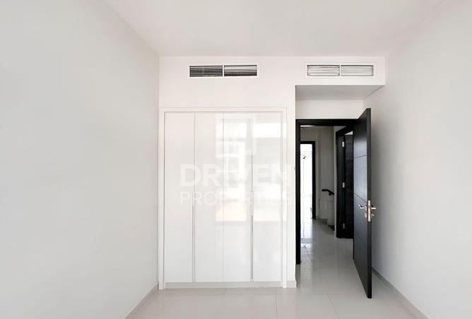 83243880 - صورة العقار 3