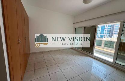 Apartment - 2 - 2 for rent in Al Majaz 1 - Al Majaz - Sharjah