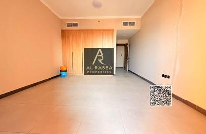 Apartment - 3 Bedrooms - 5 Bathrooms for rent in Liwara 1 - Ajman