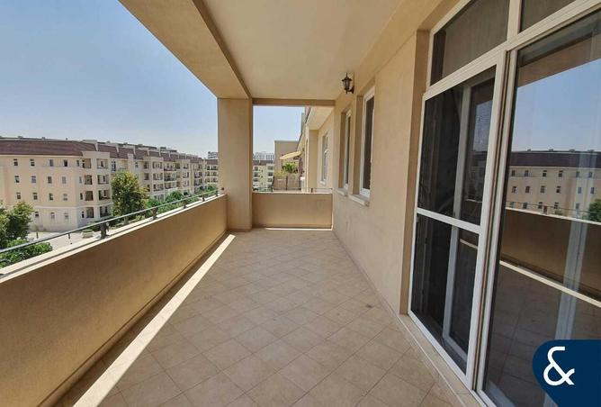 2Ok5wxeqL4q - Property Main Image