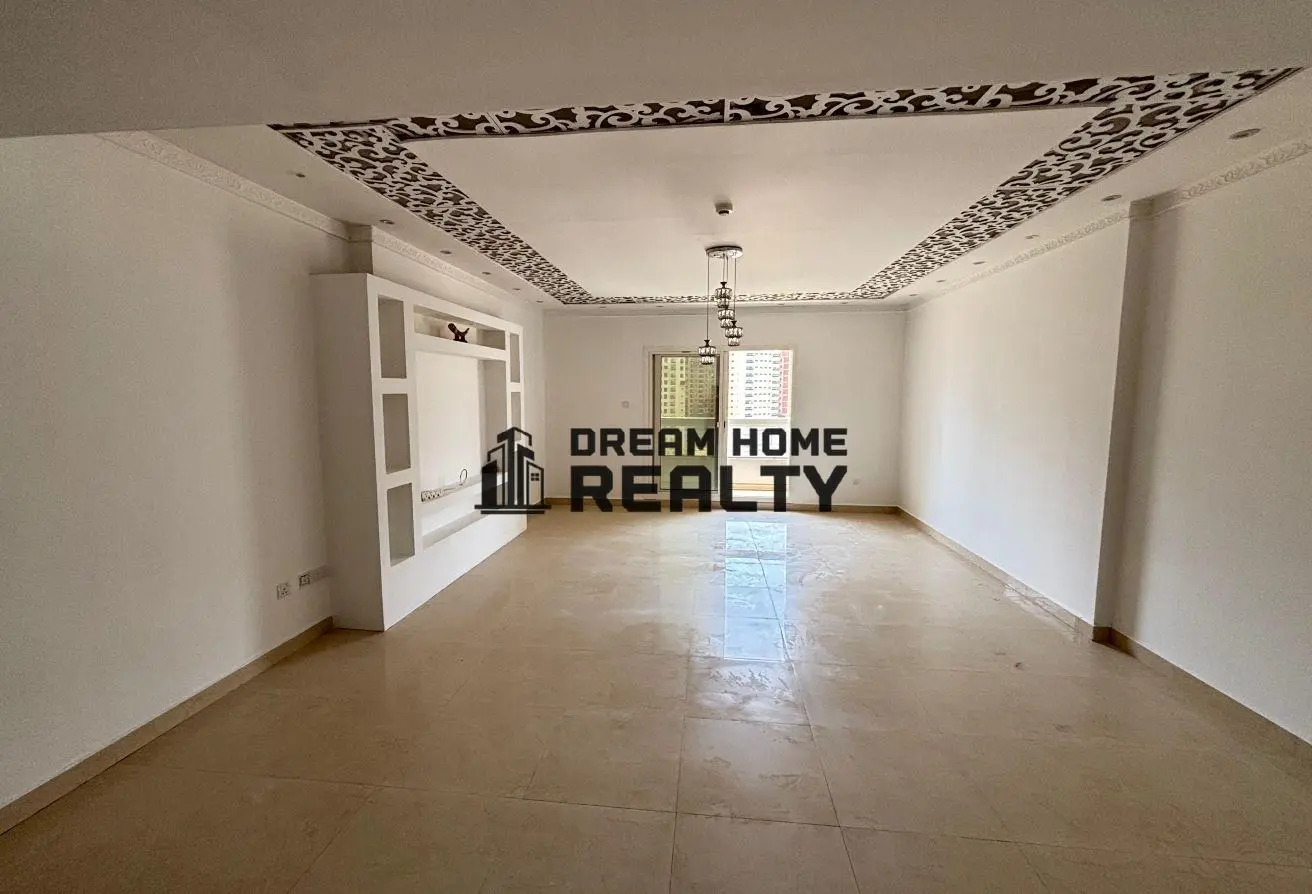124290795 - Property Main Image